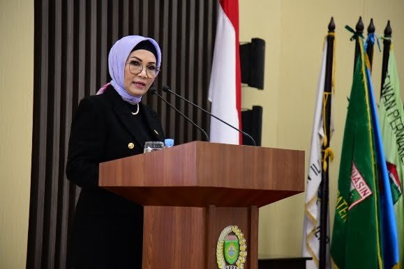 Ketua DPRD Prov. Sumsel; Hj. RA, Anita Noeringhati, SH, MH, pada Rapat Paripurna LIV di Ruang Rapat Paripurna DPRD Sumsel, Rabu (31/8/2022).