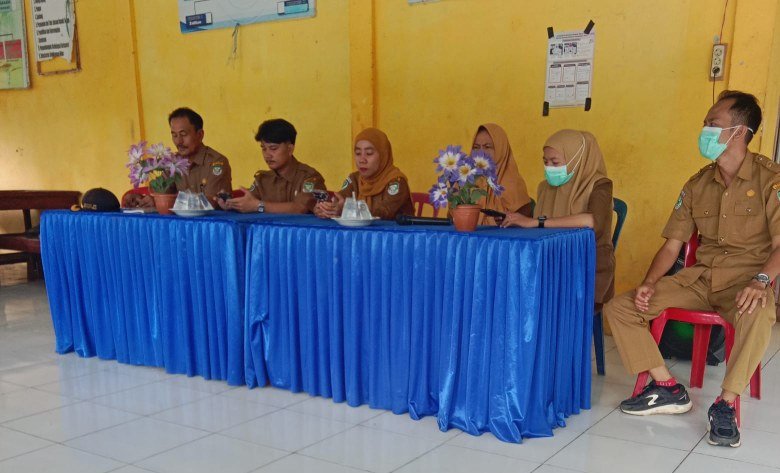 Puskesmas Dusun Baru Kecamatan Ilir Talo Gelar Sosialisasi Mobile JKN di Desa Pasar Talo