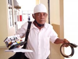 Pandemi Covid-19 Hantam Omzet Penjual Pena Keliling