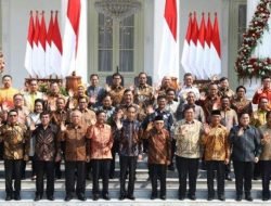 Pengamat Soroti Kerja Menteri Jokowi