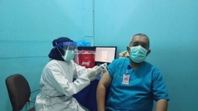 Ahli Mikrobiologi : Akhiri Pandemi Covid-19 Dengan Vaksin
