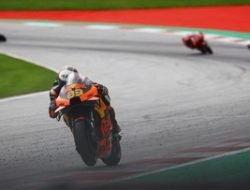 Binder Juara MotoGP Austria 2021 Berkat Modal Nekat