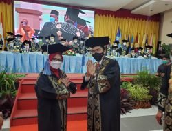 Rusdianasari Jadi Profesor Pertama di Polsri