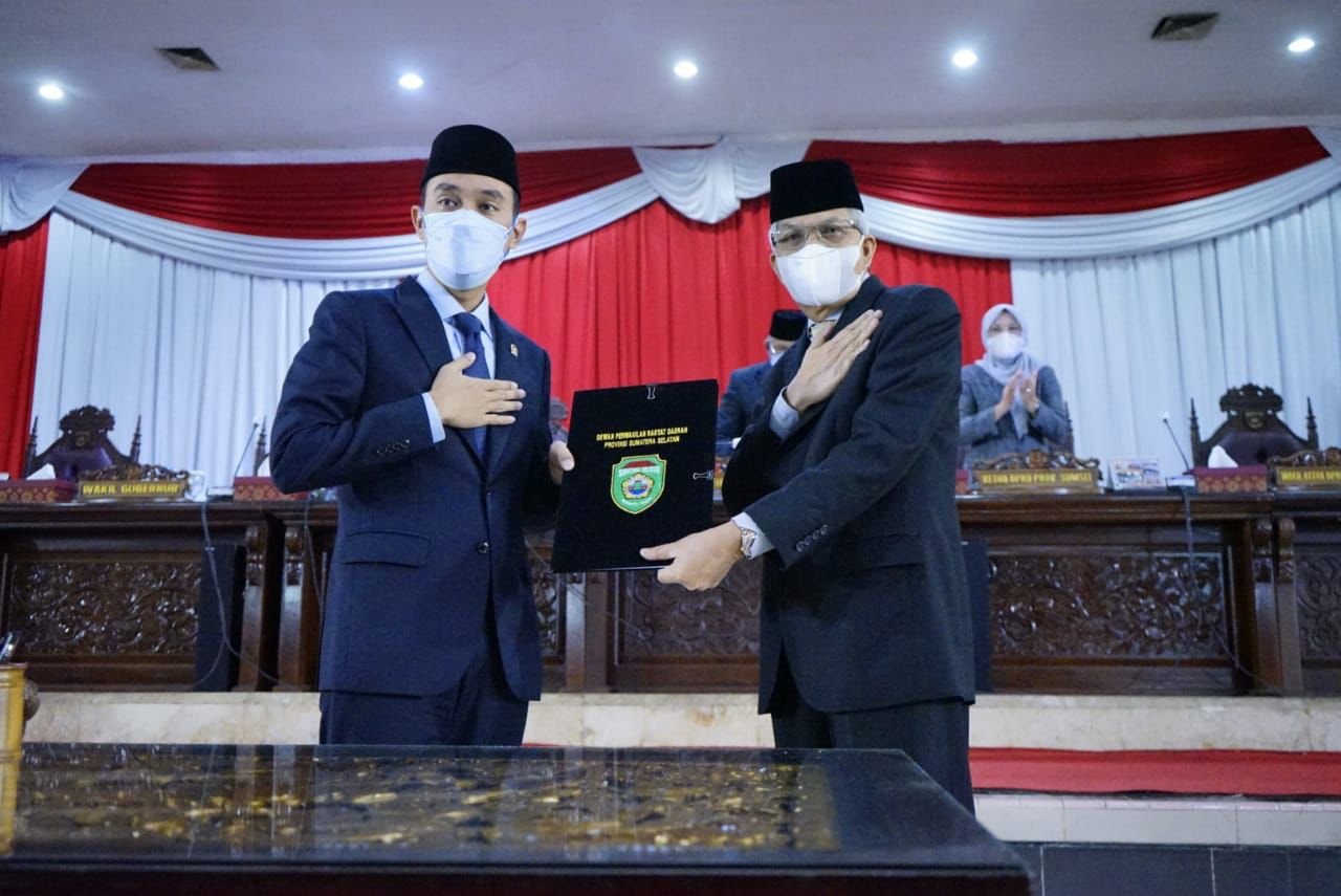 Wakil Gubernur Provinsi Sumatera Selatan (Sumsel), H Mawardi Yahya menghadiri sidang Paripurna ke 35 Dewan Perwakilan Rakyat Daerah (DPRD) Sumsel, Senin (6/9/2021)