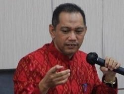 Beri Hadiah Ke Guru Saat Kenaikan Kelas, Tergolong Korupsi