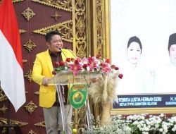 Herman Deru: Saya Ingin Tunjukkan Pentingnya Pendidikan