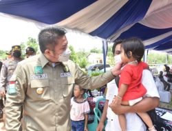 Herman Deru “Keroyok” Vaksinasi di 17 Kabupaten/kota