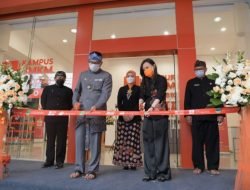 Resmikan Kampus UMKM Shopee Ekspor, Ridwan Kamil: Cetak 100 Ribu Eksportir Tahun Sepan