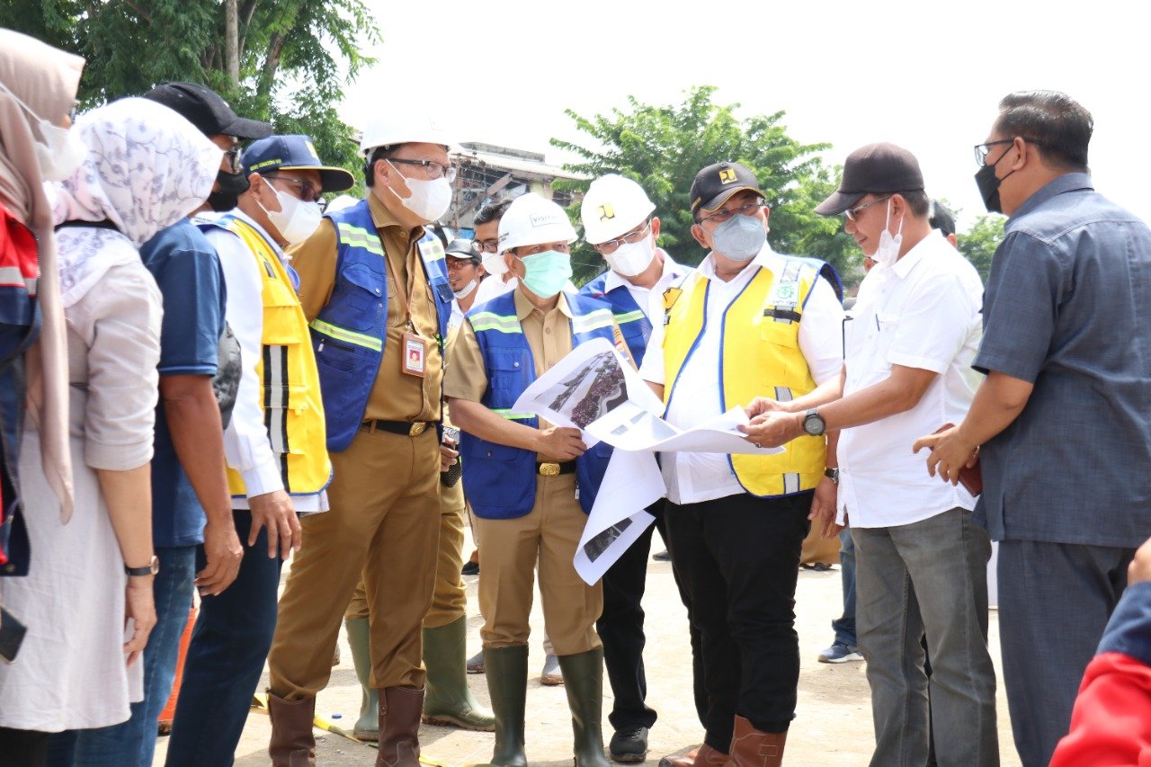 Walikota Palembang melalui asisten 2 kota Palembang Anshori mengatakan proyek Sekanak Lambidaro sudah 92% dan diperkirakan siap untuk acara launching pada awal Januari.