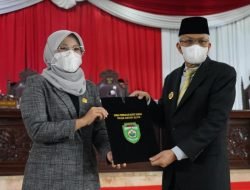 Wagub Sampaikan Jawaban Pandangan 9 Fraksi DPRD Sumsel