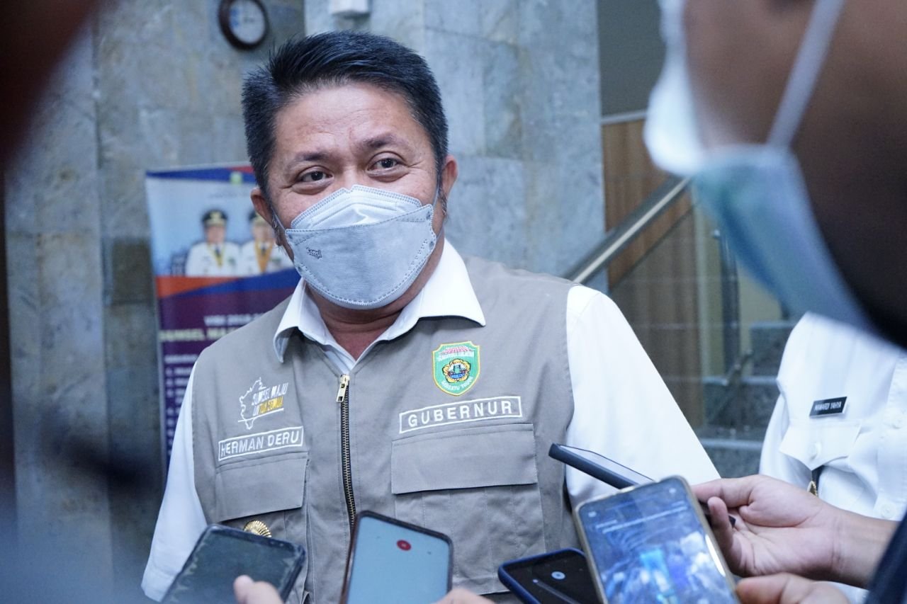 Gubernur Sumsel H Herman Deru