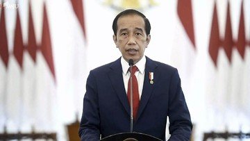 Presiden RI Joko Widodo (Jokowi) menunjuk Mayor Jenderal TNI Suharyanto sebagai Kepala Badan Nasional Penanggulangan Bencana (BNPB). Baca artikel CNN Indonesia "Pangdam Brawijaya Suharyanto Akan Dilantik Jokowi Jadi Kepala BNPB"