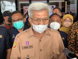 Wakil Gubernur Mawardi Minta Masyarakat Jangan Takut Divaksin