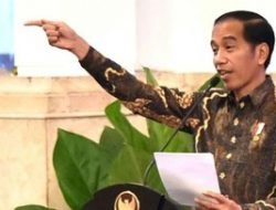 Pansel DK OJK Resmi Dibentuk Jokowi, Sri Mulyani Jadi Ketua