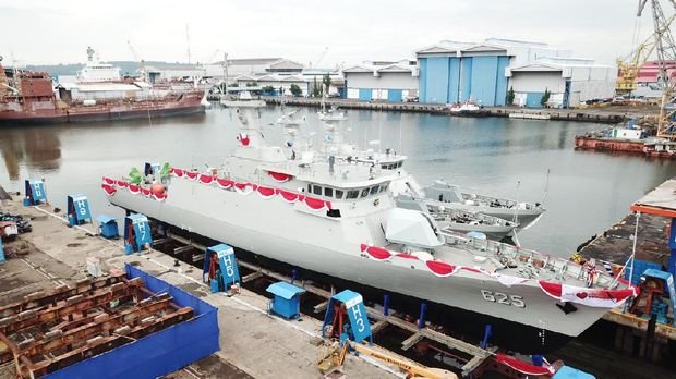 Foto: Kapal Cepat Rudal (KCR) 60 Meter di PT PAL, Surabaya (Dokumentasi Biro Humas Setjen Kemhan) Kapal Cepat Rudal (KCR) 60 Meter di PT PAL, Surabaya (Dokumentasi Biro Humas Setjen Kemhan)