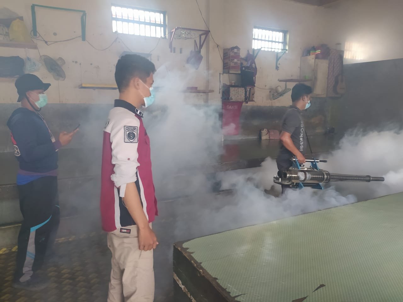 Pengasapan untuk mencegah DBD di lingkungan Lapas Kayuagung