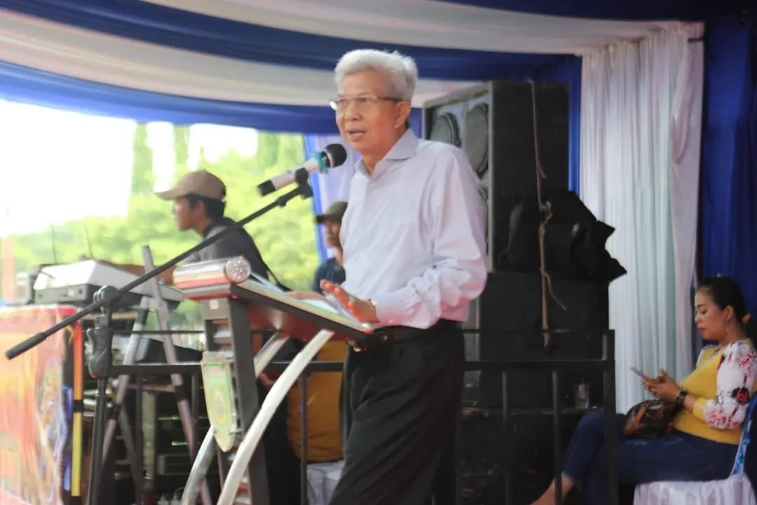 Wakil Gubernur Sumsel H Mawardi Yahya menyambut baik adanya pasar rakyat jakabaring palembang.