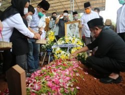Herman Deru: Pak Husni Sosok Panutan Menginspirasi
