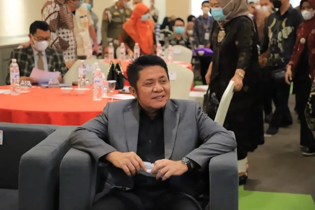 Gubernur Sumsel Herman Deru keluarkan surat edaran nomor 004/SE/Dinkes/2022 tentang percepatan vaksinasi Covid 19.