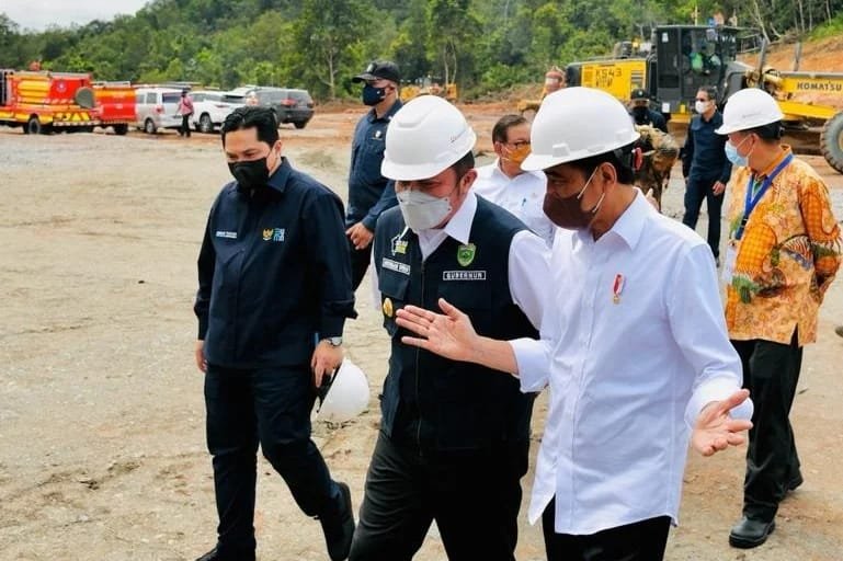 Presiden Joko Widodo menyampaikan pentingnya hilirisasi batu bara menjadi dimetil eter (DME) karena akan bisa menekan impor elpiji.