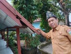 Atap Gedung SMKN 5 Palembang Nyaris Ambruk