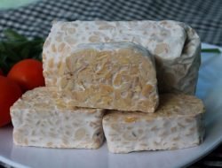 Produsen Tempe Diminta Sesuaikan Harga Kedelai