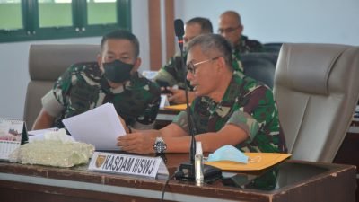 Pangdam dan Kasad Rapat Evaluasi Operasi Dalam Negeri