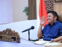 Herman Deru Ajak Seluruh Petani Tingkatkan Produksi Panen