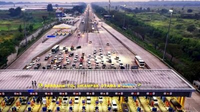 Volume Lalu Lintas Kendaraan H-3 Lebaran 2022 Cetak Rekor Arus Mudik