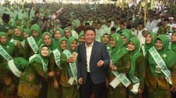 Herman Deru Herman Deru saat menghadiri Hari Lahir (Harla) muslimat NU ke 76 di Komplek Halaman Yayasan Pendidikan Sabulussalam Desa Sriwangi Kecamatan Semendawai Suku III Kabupaten OKU Timur, Minggu (12/6).