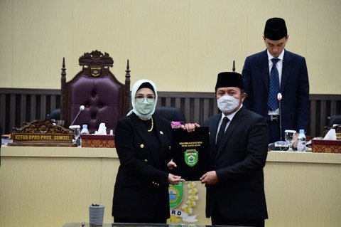 DPRD Sumsel Setujui Raperda Pertanggung Jawaban Pelaksanaan APBD TA 2021