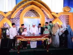 Resmikan Masjid Al-Hayza, Herman Deru: Ini Tanda Bukti Rasa Cinta Kami  14 Bersaudara Kepada Orang Tua