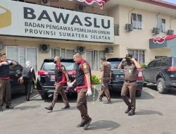 Jaksa Geledah Gudang Bawaslu Sumsel