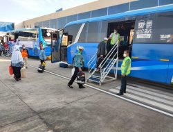 Jama’ah Kloter 3 Kembali, 1 Orang Tanazul