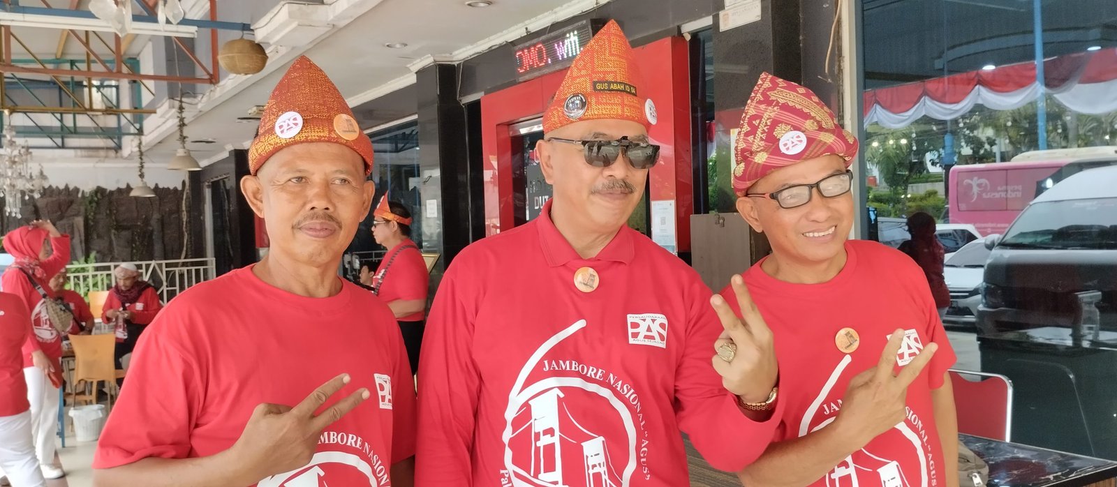Ketum PAS, Agus Subahagia (tengah), Ketua DPD PAS Sumsel, Agus Arman (kanan) dan Ketua DPC PAS Palembang, Agus Edy Wijaya (kiri)
