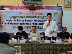 Reses di SMPN 13, Indra Kesuma Tampung Keluhan Guru