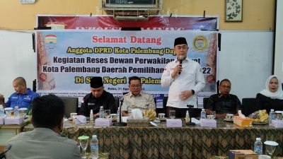 Wakil Ketua DPRD Kota Palembang, RM Yusuf Indra Kesuma saat reses di SMPN 13 Palembang, Rabu (31/8/2022)