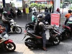 Berbagai Elemen Kecam Kenaikan BBM, Ribuan Buruh Ancam Demo Besar-besaran