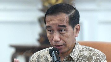Foto: Presiden Joko Widodo mendorong jajarannya untuk mempersiapkan kebutuhan gula nasional dengan baik. Hal itu karena gula merupakan salah satu kebutuhan masyarakat yang berpengaruh pada terjadinya inflasi, serta terpengaruh berbagai disrupsi dan pengurangan importasi dari negara-negara lain. (Dok: Biro Pers Sekretariat Presiden)