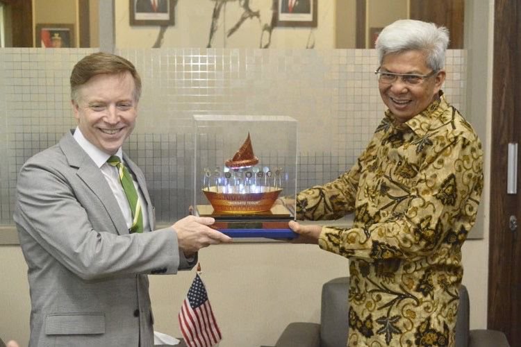 Wakil Gubernur Provinsi Sumatera Selatan (Sumsel) H. Mawardi Yahya menerima Konsulat Amerika Serikat (AS)  Wilayah Sumatera Mr. Gordon S. Church