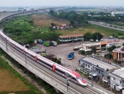 Kereta Cepat JKT-BDG Butuh Dana, Cari Utang Rp16 T ke China