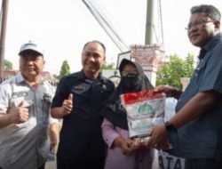 655 Karung Beras Bangub Dibagikan Kepada Warga Kertapati