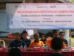 Bukit Asam Gelar Pelatihan Budidaya Perikanan untuk Masyarakat Sekitar Tambang
