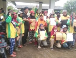 UPTD Kertapati DLH Berikan SK 74 PHL