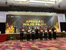 PTBA Sabet Penghargaan dari Kanwil DJP Sumsel Babel