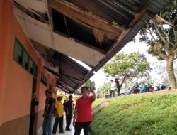 Weekend, Anggota DPRD PALI Sidak Gedung Sekolah Rusak