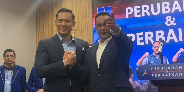 Agus Harimurti Yudhoyono bersama Anies Baswedan