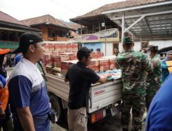 Gerak Cepat PTBA Bantu Korban Bencana Banjir di Muara Enim