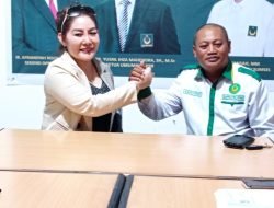 Fitriana Ajak Gerbongnya di 17 Kabupaten Kota Gabung ke Partai PBB