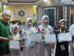 147 Anak Yatim Berprestasi Terima Beasiswa Dari Yayasan PABI